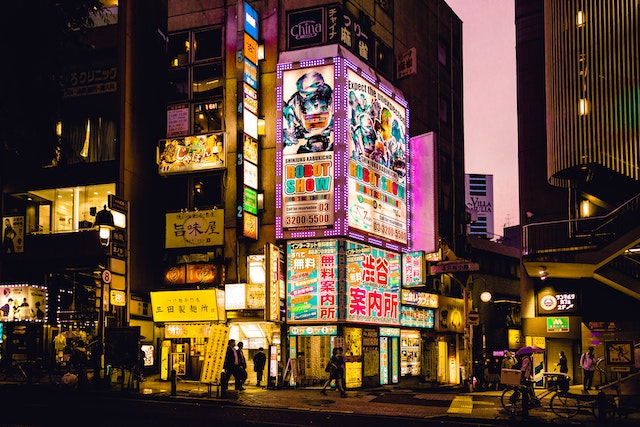 龙岩寻找学术平衡：留学日本如何处理学业与生活